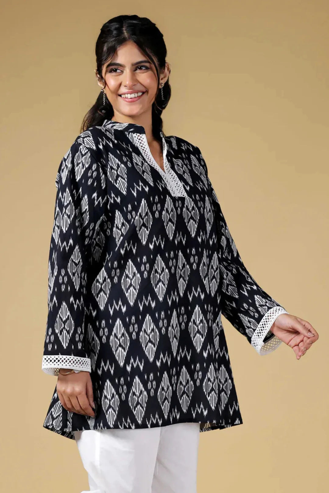Ikat Kurti