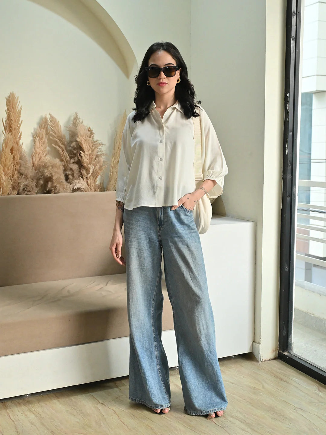Bare Cream Raglan Shirt