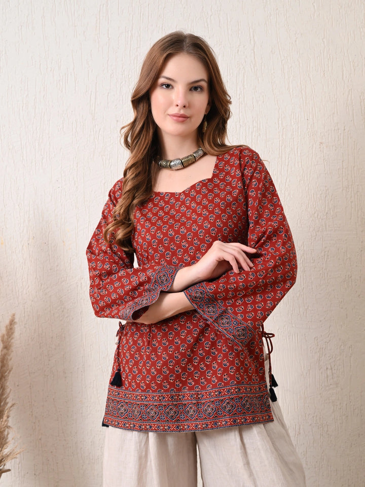 Manjari Side Slit Top