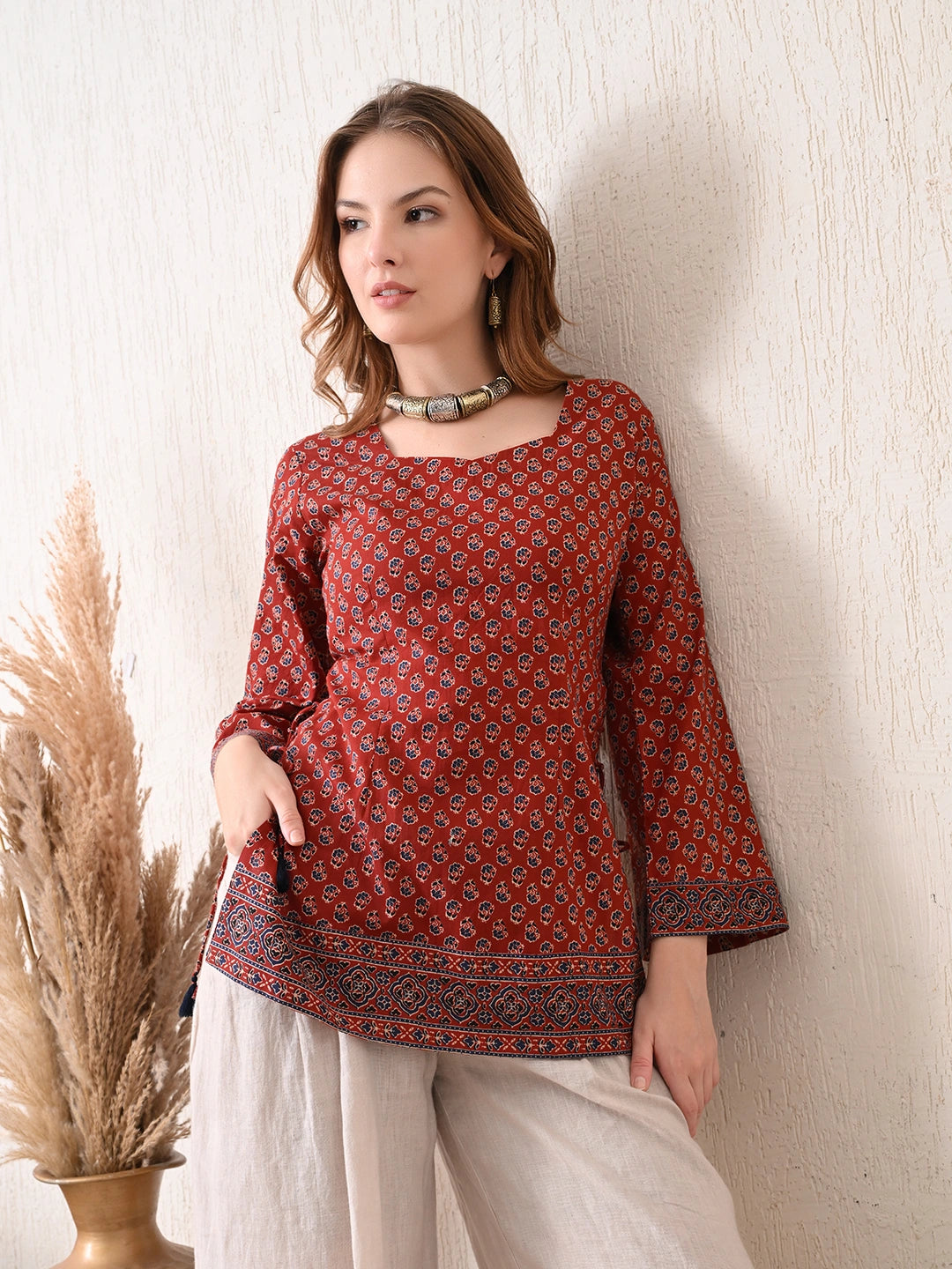 Manjari Side Slit Top