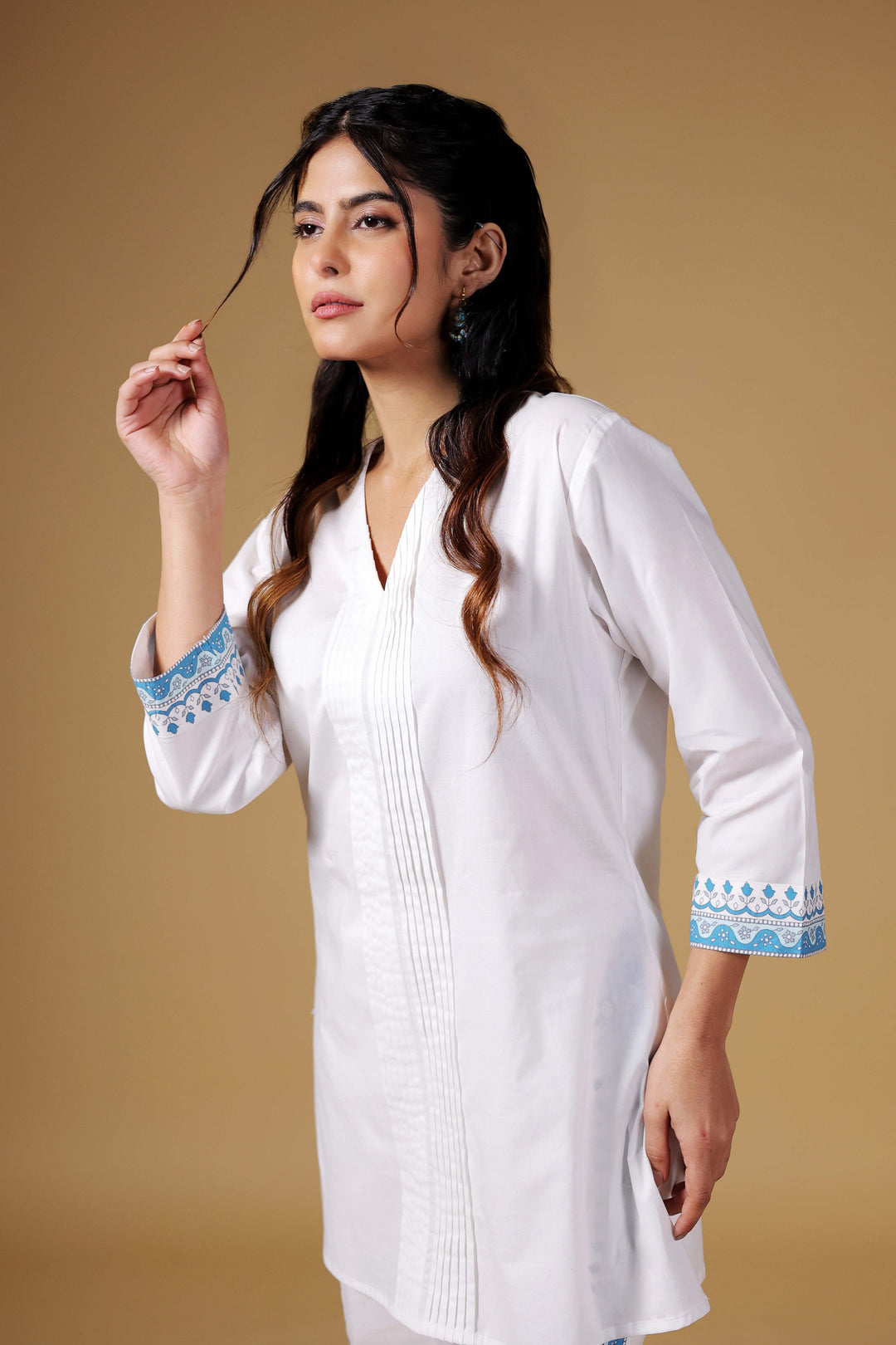 Azure Bloom Kurti Set in Pristine White