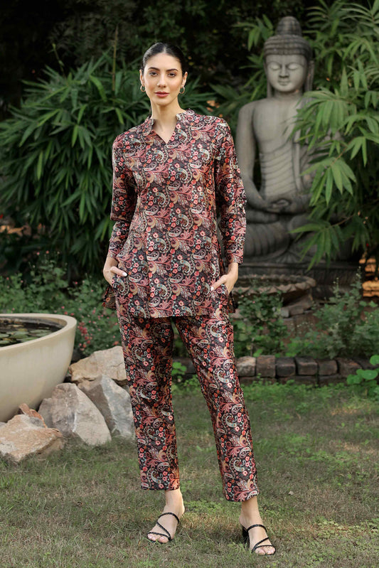 Muted Paisley Charm 2-Piece Set