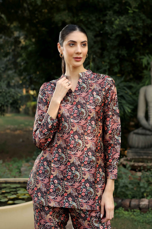 Muted Paisley Charm 2-Piece Set