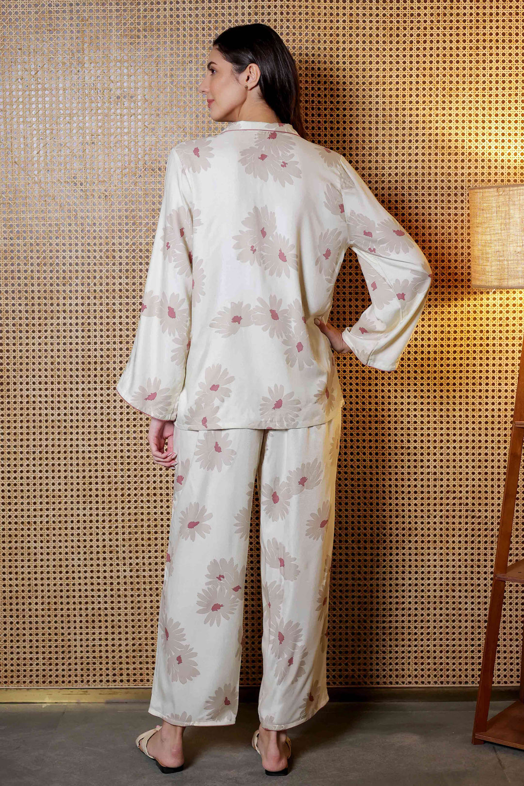 Off White Floral Elegance Sleepwear