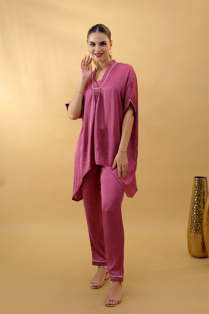 Orchid Charm Kaftan Set with Multicoloured Lace